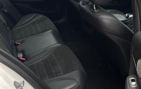 Mercedes-Benz C-Класс, 2018 год, 2 890 000 рублей, 19 фотография