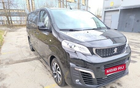 Peugeot Traveller I, 2019 год, 4 050 000 рублей, 5 фотография