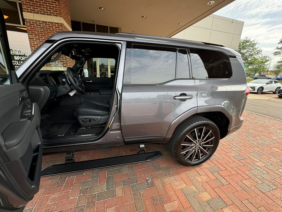 Lexus GX II рестайлинг 2, 2024 год, 15 000 000 рублей, 3 фотография