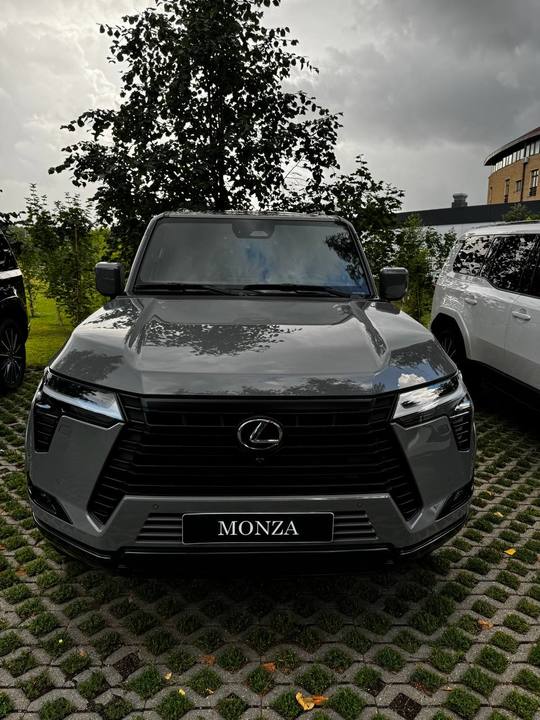 Lexus GX II рестайлинг 2, 2024 год, 15 000 000 рублей, 2 фотография