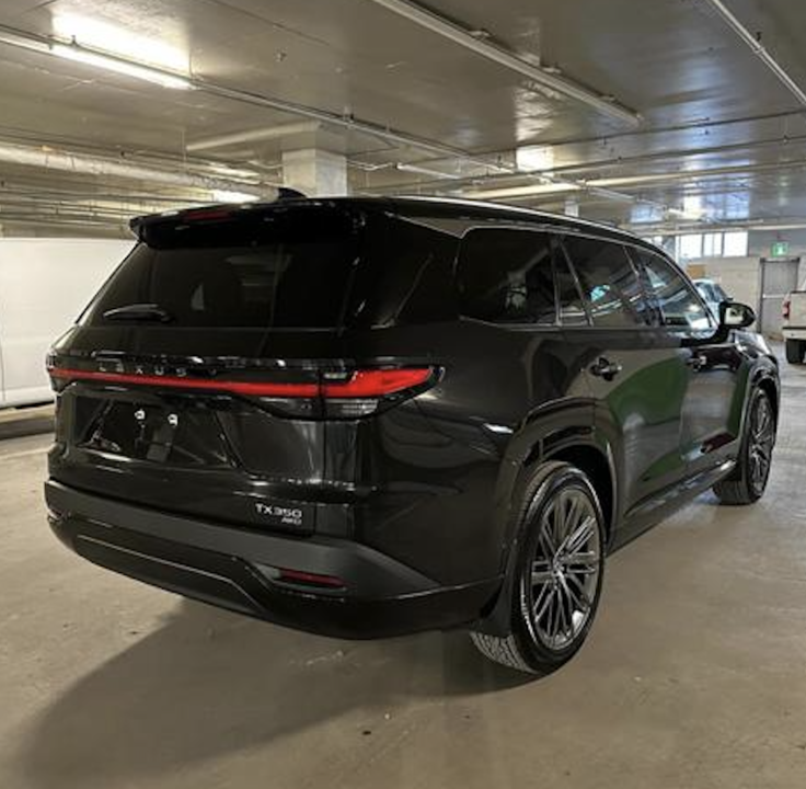 Lexus TX, 2024 год, 13 000 000 рублей, 2 фотография