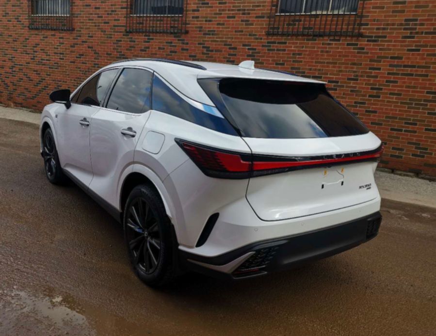 Lexus RX IV рестайлинг, 2024 год, 11 000 000 рублей, 8 фотография