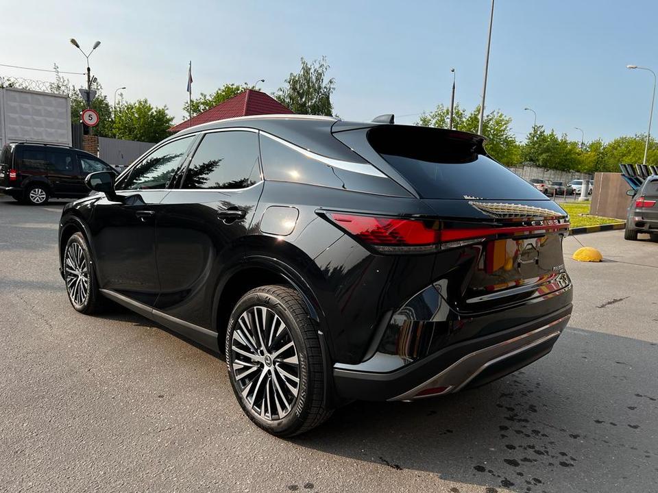 Lexus RX IV рестайлинг, 2024 год, 11 000 000 рублей, 6 фотография