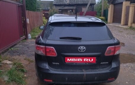 Toyota Avensis III рестайлинг, 2009 год, 980 000 рублей, 1 фотография