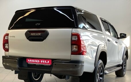 Toyota Hilux VIII, 2020 год, 5 950 000 рублей, 6 фотография