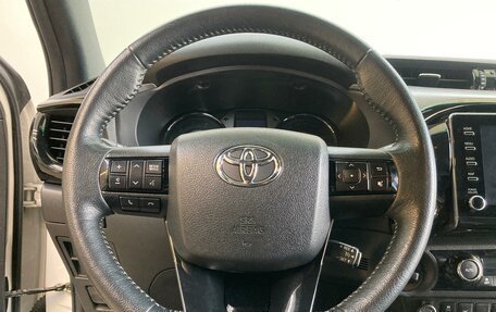Toyota Hilux VIII, 2020 год, 5 950 000 рублей, 11 фотография