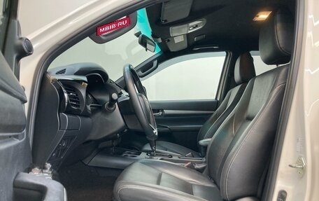 Toyota Hilux VIII, 2020 год, 5 950 000 рублей, 14 фотография