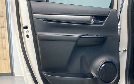 Toyota Hilux VIII, 2020 год, 5 950 000 рублей, 20 фотография