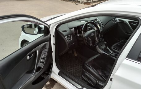 Hyundai Elantra V, 2015 год, 1 350 000 рублей, 11 фотография