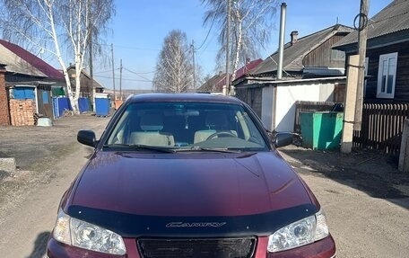Toyota Camry, 2000 год, 650 000 рублей, 2 фотография
