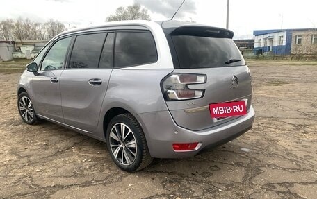 Citroen C4 Picasso II рестайлинг, 2017 год, 1 350 000 рублей, 7 фотография