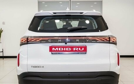 Chery Tiggo 4 I рестайлинг, 2025 год, 2 420 000 рублей, 4 фотография