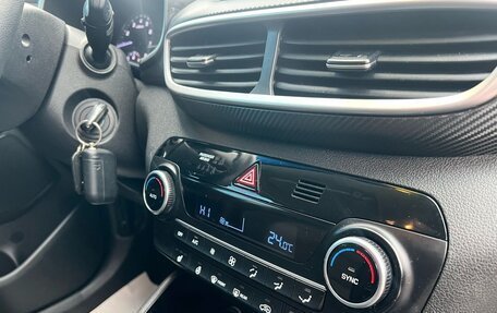 Hyundai Tucson III, 2019 год, 2 599 000 рублей, 14 фотография