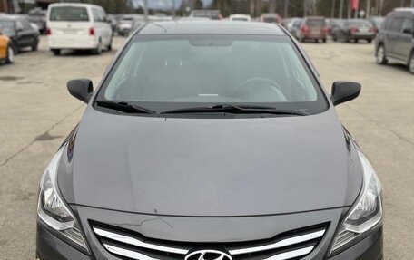 Hyundai Solaris II рестайлинг, 2015 год, 1 180 000 рублей, 12 фотография