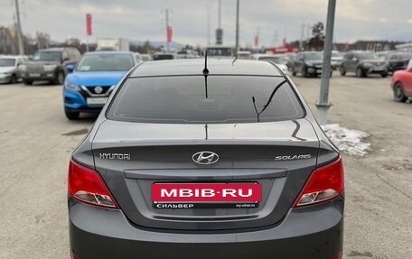 Hyundai Solaris II рестайлинг, 2015 год, 1 180 000 рублей, 9 фотография