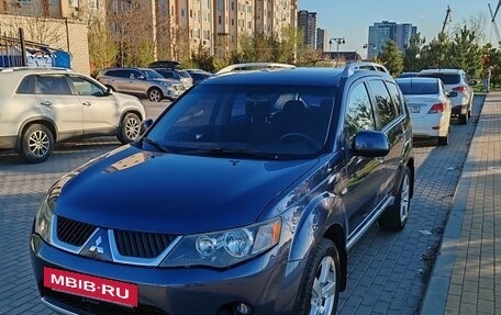 Mitsubishi Outlander III рестайлинг 3, 2008 год, 1 000 000 рублей, 3 фотография