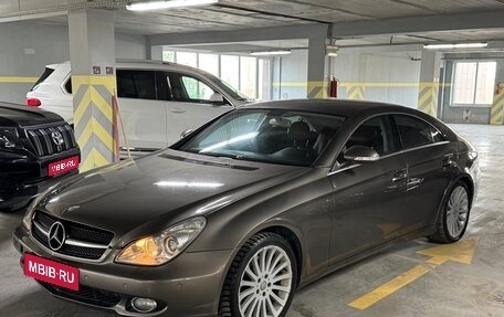 Mercedes-Benz CLS, 2005 год, 875 000 рублей, 1 фотография