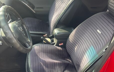 Toyota Matrix, 2002 год, 699 000 рублей, 11 фотография