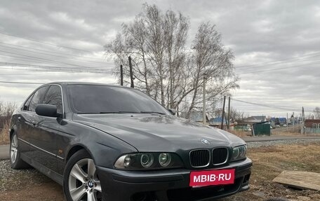 BMW 5 серия, 2000 год, 675 000 рублей, 1 фотография