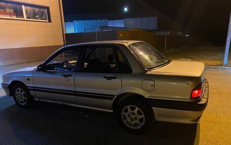 Mitsubishi Galant VIII, 1989 год, 225 000 рублей, 6 фотография