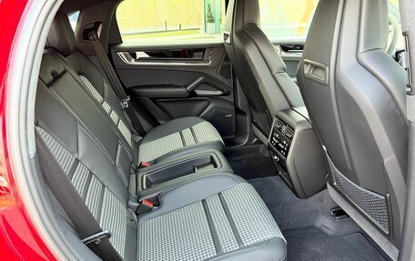 Porsche Cayenne III, 2024 год, 19 880 000 рублей, 20 фотография