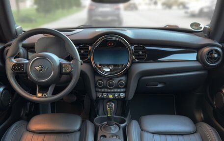 MINI Hatch, 2021 год, 3 500 000 рублей, 4 фотография