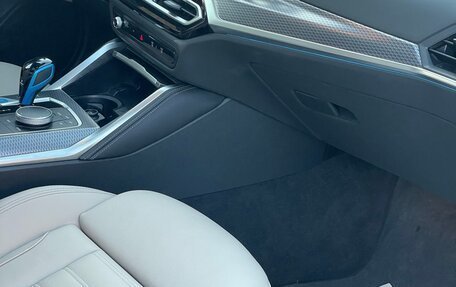 BMW i4, 2022 год, 6 900 000 рублей, 3 фотография