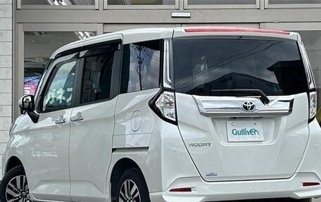 Toyota Roomy I, 2022 год, 850 000 рублей, 3 фотография