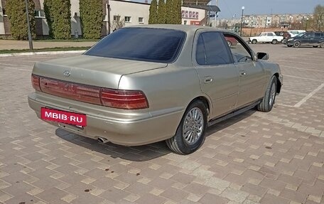 Toyota Camry V30, 1993 год, 140 000 рублей, 10 фотография