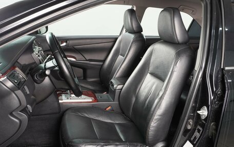 Toyota Camry, 2013 год, 1 839 000 рублей, 10 фотография