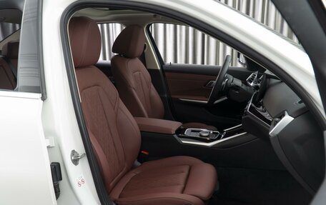 BMW 3 серия, 2024 год, 4 998 000 рублей, 10 фотография
