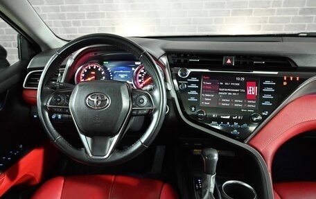 Toyota Camry, 2020 год, 2 960 000 рублей, 17 фотография