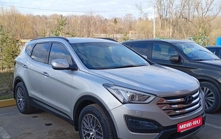 Hyundai Santa Fe III рестайлинг, 2013 год, 1 900 000 рублей, 18 фотография