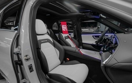Mercedes-Benz E-Класс AMG, 2025 год, 17 900 000 рублей, 25 фотография