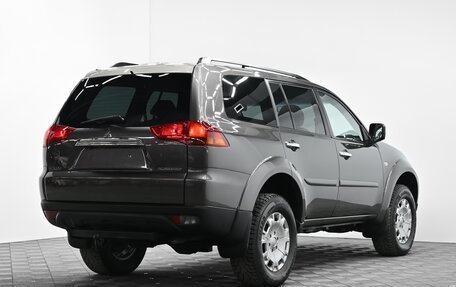 Mitsubishi Pajero Sport II рестайлинг, 2012 год, 1 355 000 рублей, 4 фотография