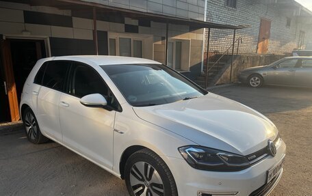 Volkswagen Golf VII, 2020 год, 1 910 000 рублей, 3 фотография