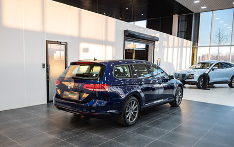 Volkswagen Passat B8 рестайлинг, 2019 год, 1 950 000 рублей, 6 фотография