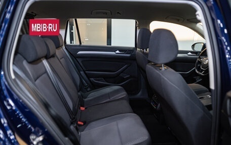 Volkswagen Passat B8 рестайлинг, 2019 год, 1 950 000 рублей, 14 фотография