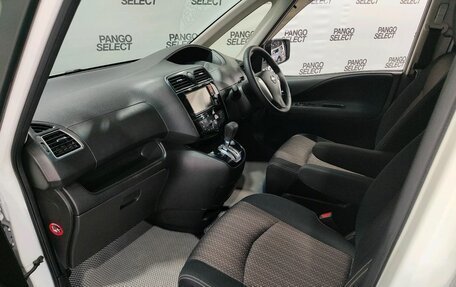 Nissan Serena IV, 2015 год, 1 680 000 рублей, 16 фотография