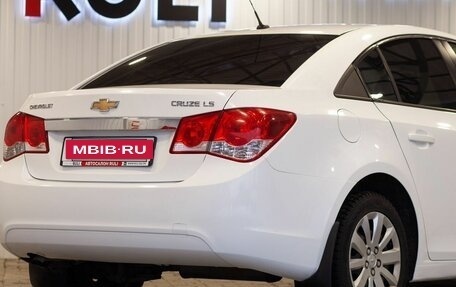 Chevrolet Cruze II, 2011 год, 740 000 рублей, 14 фотография