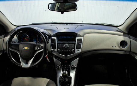 Chevrolet Cruze II, 2011 год, 740 000 рублей, 22 фотография