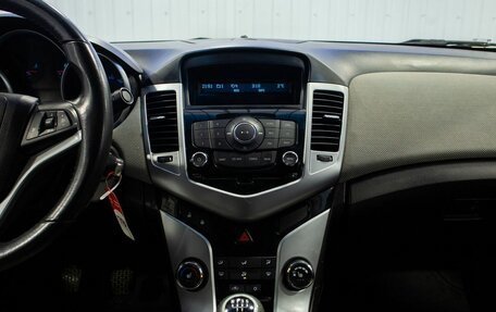 Chevrolet Cruze II, 2011 год, 740 000 рублей, 28 фотография