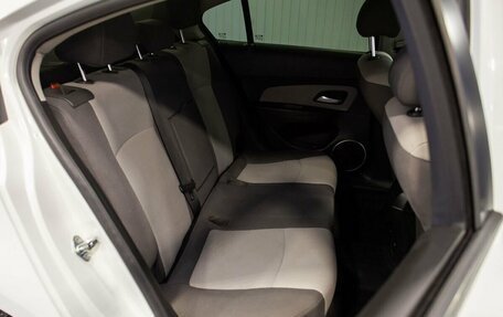 Chevrolet Cruze II, 2011 год, 740 000 рублей, 33 фотография