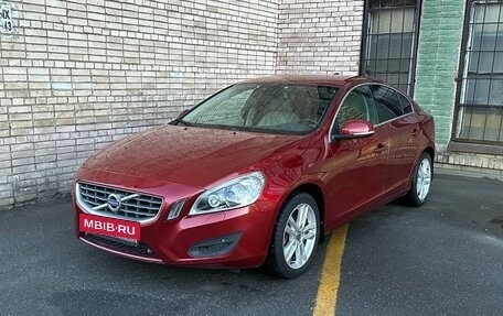 Volvo S60 III, 2012 год, 900 000 рублей, 3 фотография