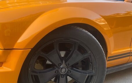 Ford Mustang VI рестайлинг, 2008 год, 1 750 000 рублей, 6 фотография