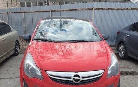 Opel Corsa D, 2014 год, 800 000 рублей, 1 фотография