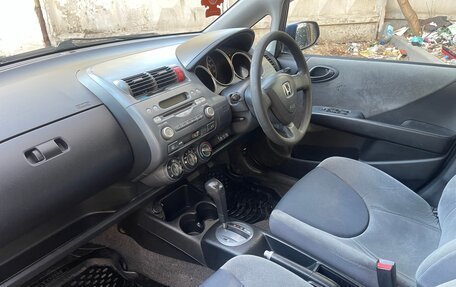 Honda Fit III, 2001 год, 285 000 рублей, 10 фотография