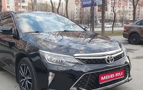 Toyota Camry, 2017 год, 3 050 000 рублей, 1 фотография