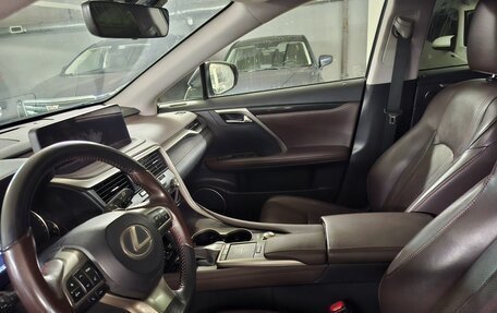Lexus RX IV рестайлинг, 2019 год, 4 590 000 рублей, 6 фотография