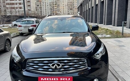 Infiniti FX II, 2009 год, 1 799 000 рублей, 4 фотография